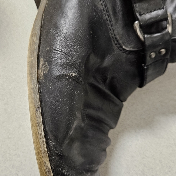 Softmoc Faux Leather Brietta Boot | Size 40 - Picture 7 of 7